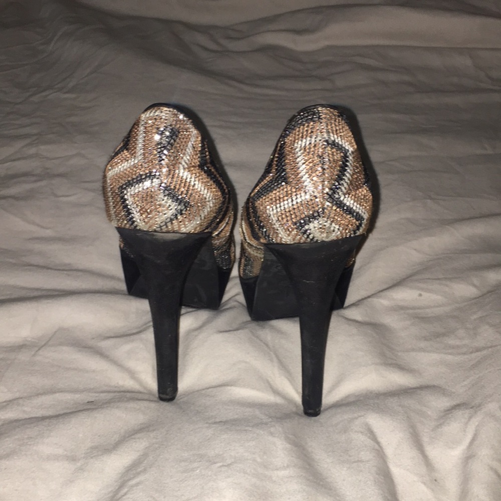 Jessica Simpson stilettos - Picture 3 of 4